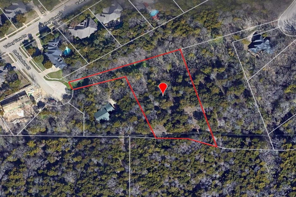 920 Oak Shadow Court, Cedar Hill