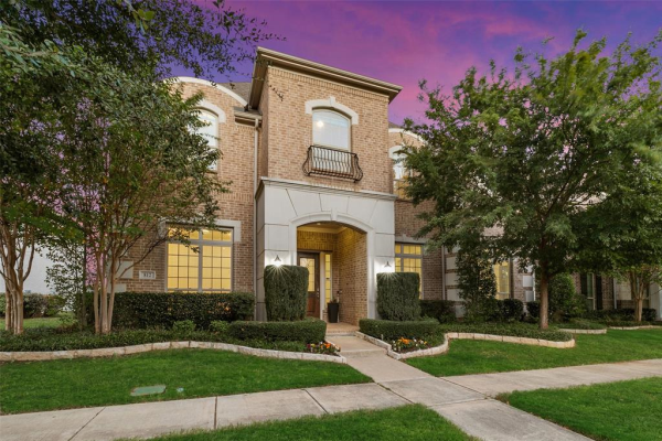 812 Orleans Drive, Southlake