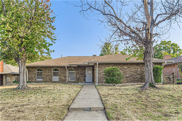 312 E Scotland Drive, Irving