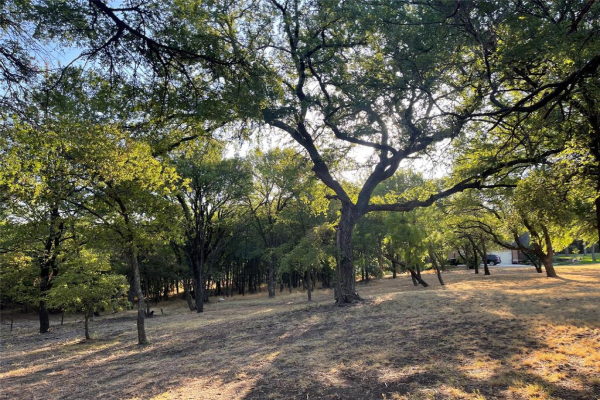2655 Creekwood Drive, Cedar Hill