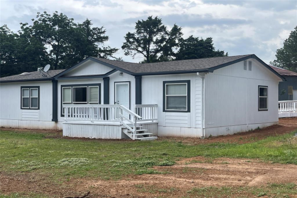 498 A Homesite Road, Pottsboro