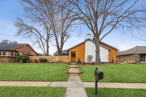 1917 Treehouse Lane, Plano