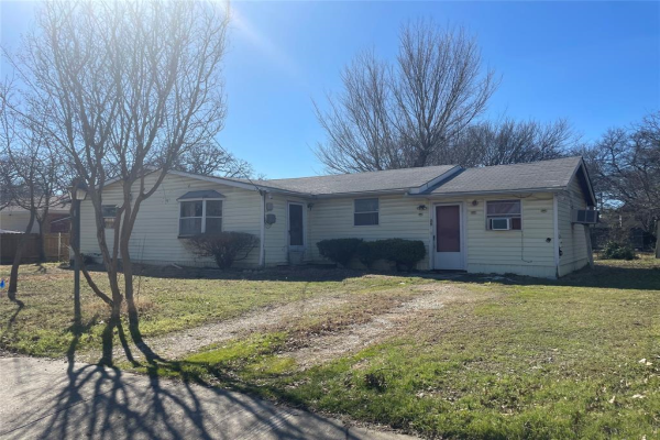 409 Gilbert Road, Irving