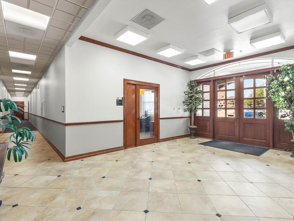 Listing 20259919 - Large Photo # 4