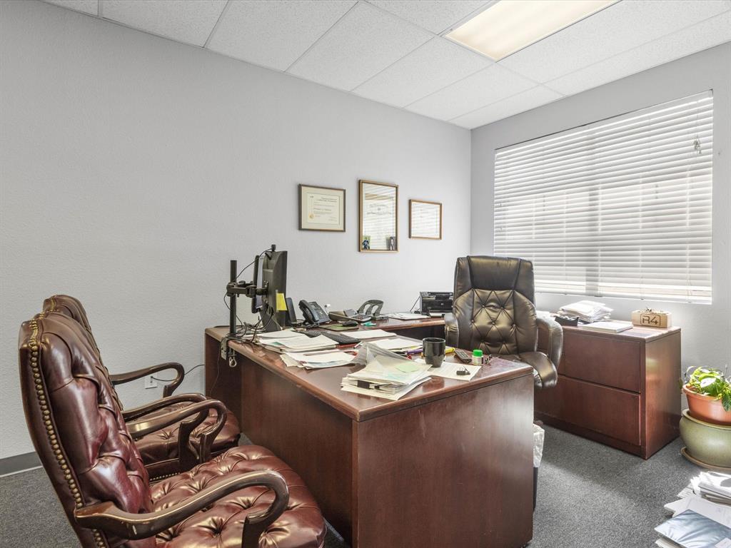Listing 20259919 - Large Photo # 12