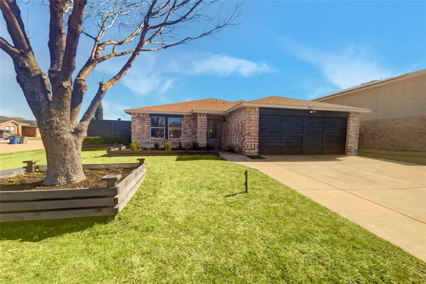 2533 Pecan Drive, Little Elm