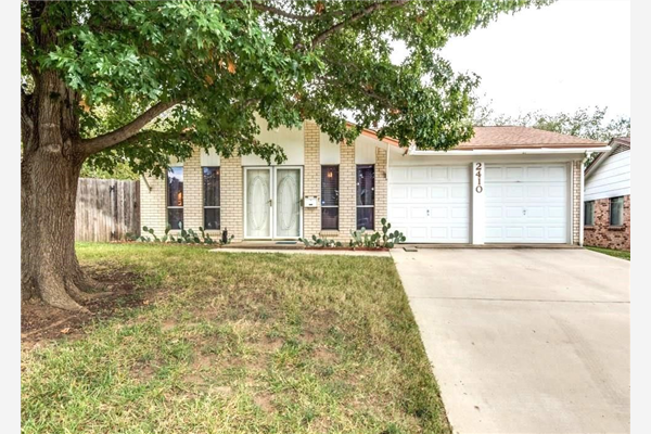 2410 Coulee Street, Irving