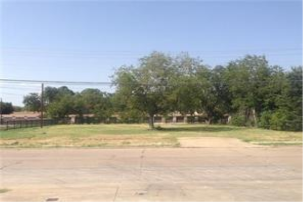 1901 Parkside Avenue, Irving