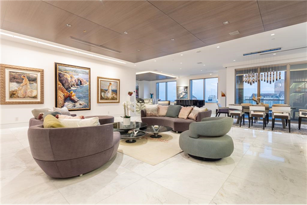2300 WOLF Street, Dallas