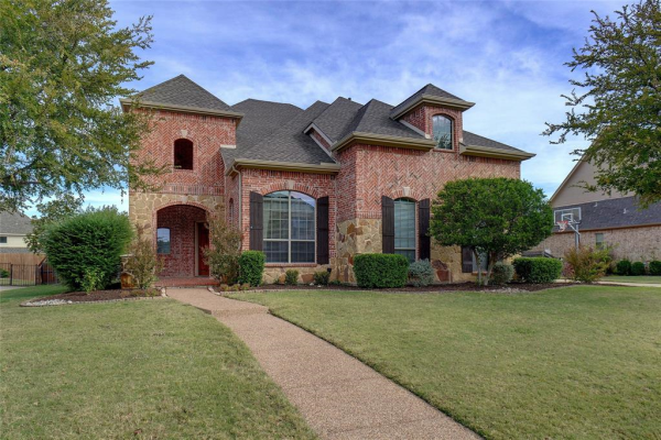 809 Northern Trace, Keller