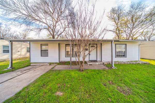 929 Indian Hills Drive, Grand Prairie