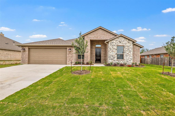 624 Aeronca Drive, Saginaw