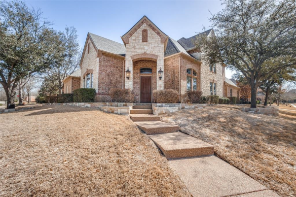 1112 Verona Way, Keller
