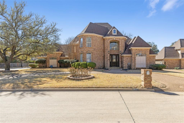 3305 St Albans Circle, Colleyville