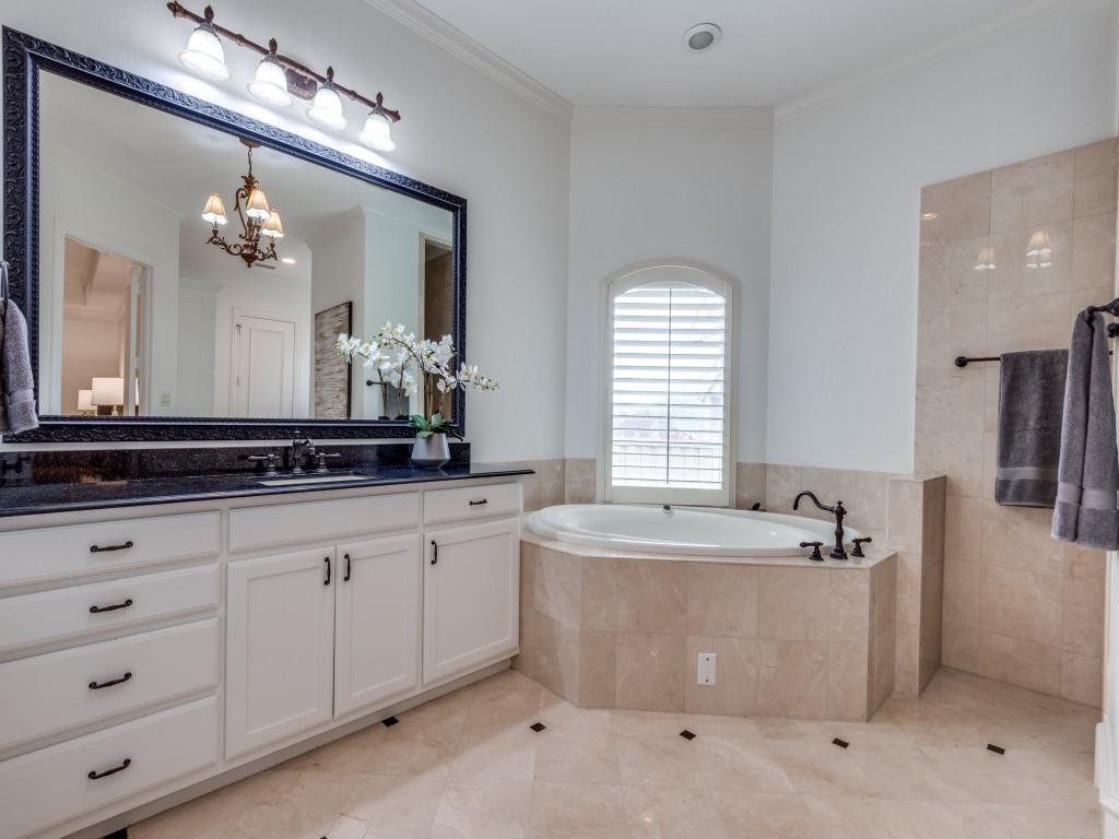 Listing 20270561 - Large Photo # 15