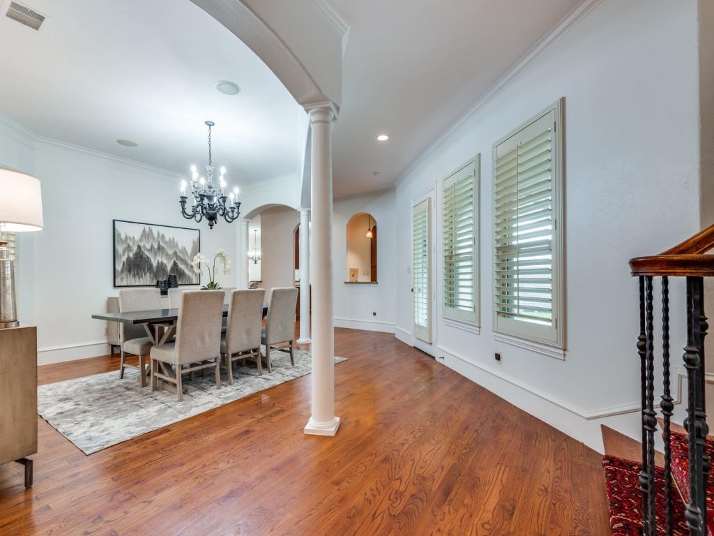 Listing 20270561 - Large Photo # 4