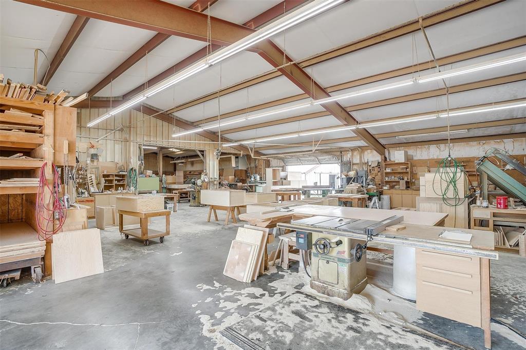 9665 Old Granbury
