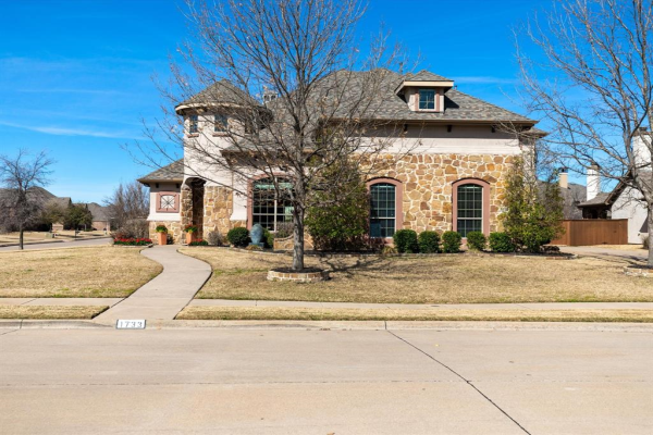 1733 Gray Owl Road, Keller