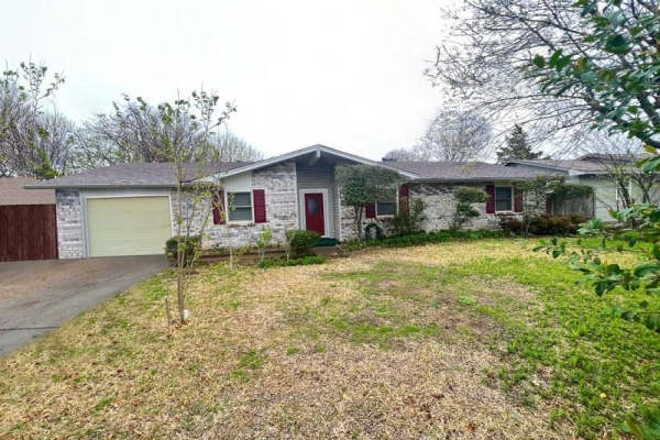 817 Twilight Drive, Cedar Hill