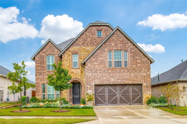 9724 Mountain Laurel Trail, Fort Worth