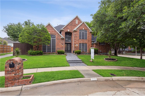 5601 Woodhaven Court, Plano