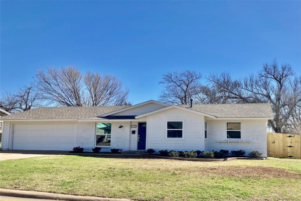 1206 Crane Drive, Euless