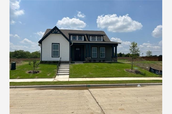 10816 Eva Mae Boulevard, Grand Prairie