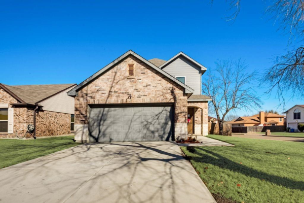 535 Nightshade Drive, Arlington
