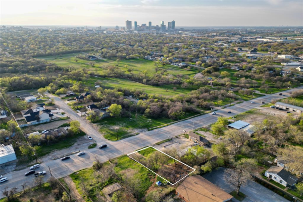 1015 S Riverside Drive, Fort Worth