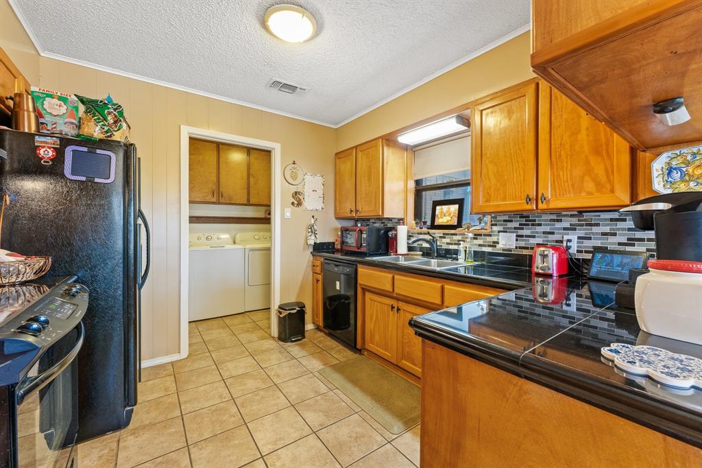 Listing 20280614 - Large Photo # 14