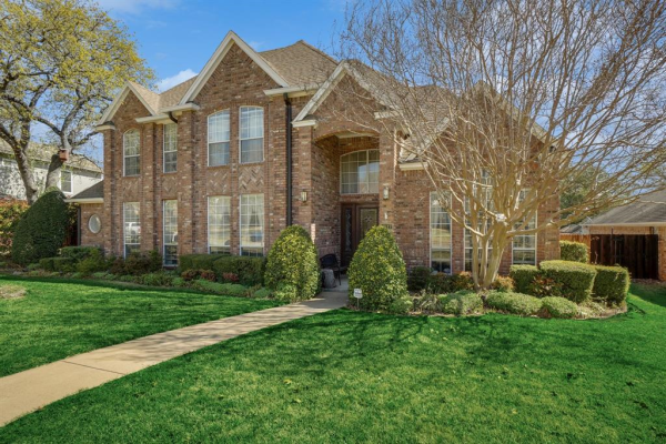 1517 Holly Ridge Drive, Keller
