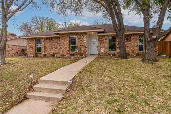 2005 Azalea Street, Denton