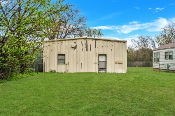 330 14th Street, Grand Prairie