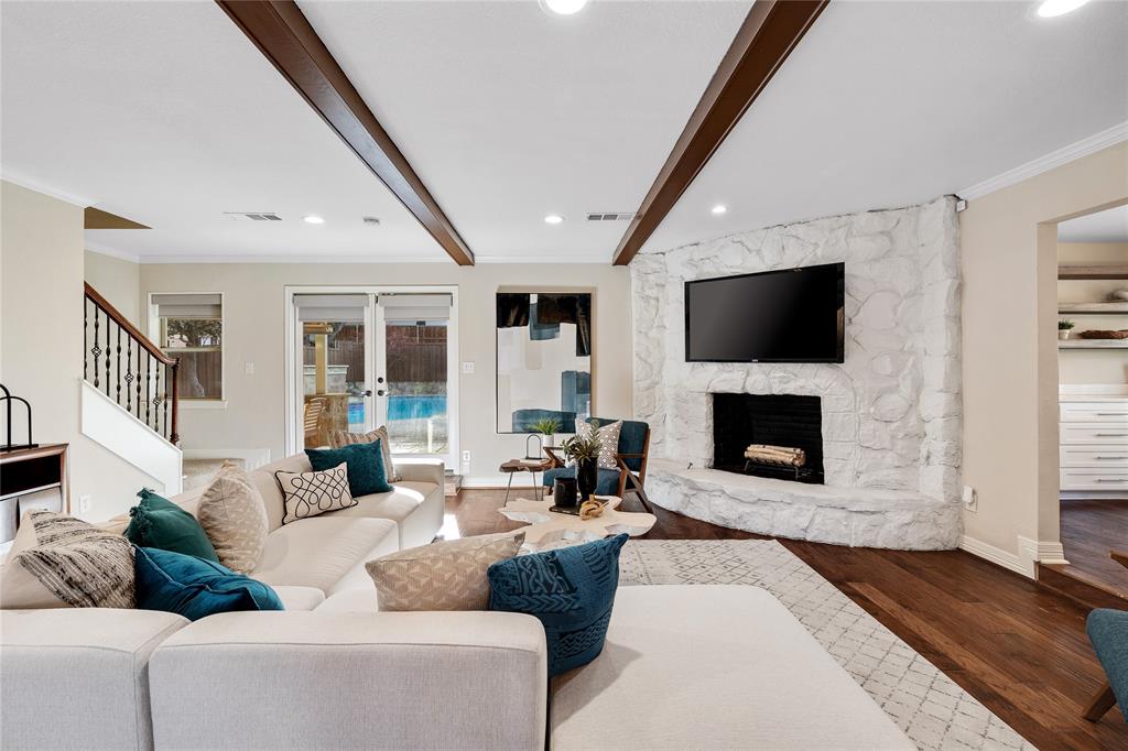 Listing 20281603 - Large Photo # 4