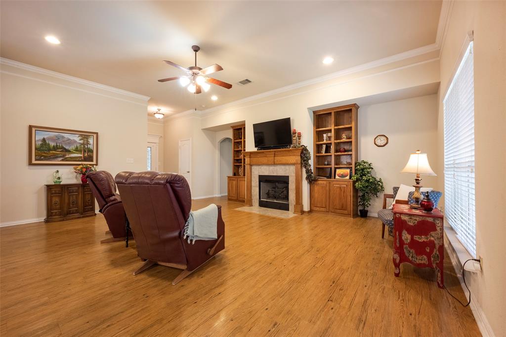 Listing 20282166 - Large Photo # 3