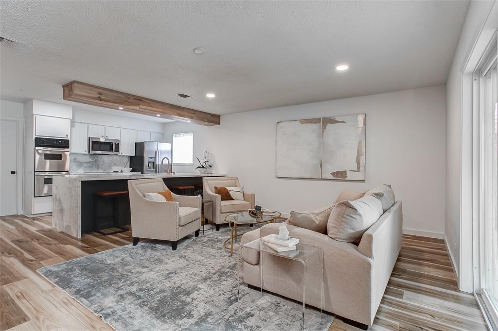 Listing 20282672 - Large Photo # 10