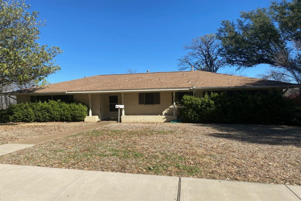 1026 Capetown Drive, Grand Prairie