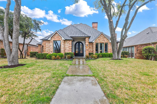 1308 Thistledown Drive, Plano