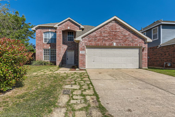 4916 Palm Ridge Drive, Fort Worth