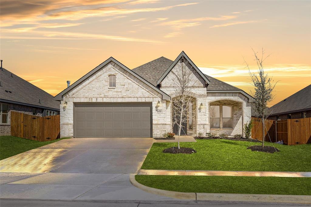 1333 Fox Glen Trail