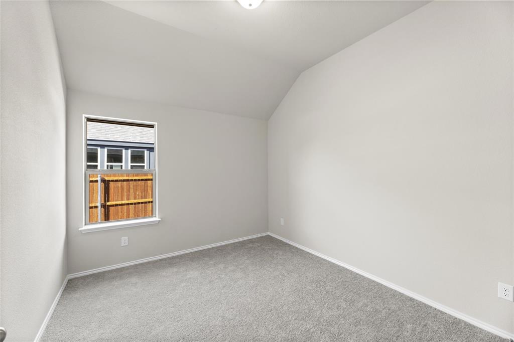 1333 Fox Glen Trail