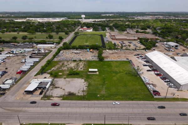 2742 E Main Street, Grand Prairie