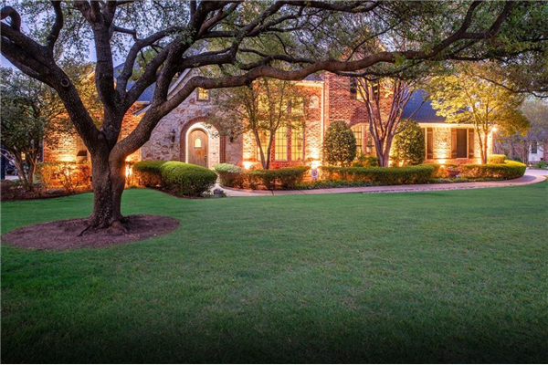 906 Santiago Trail, Wylie
