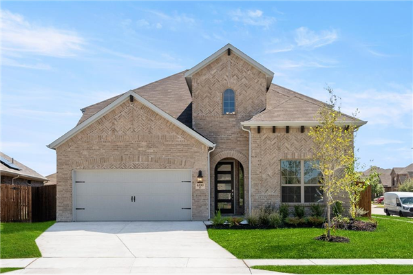 6100 Cobbetts Pond Lane, Fort Worth