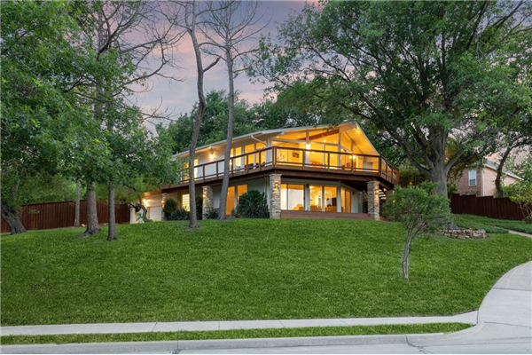 640 E Northgate Drive, Irving