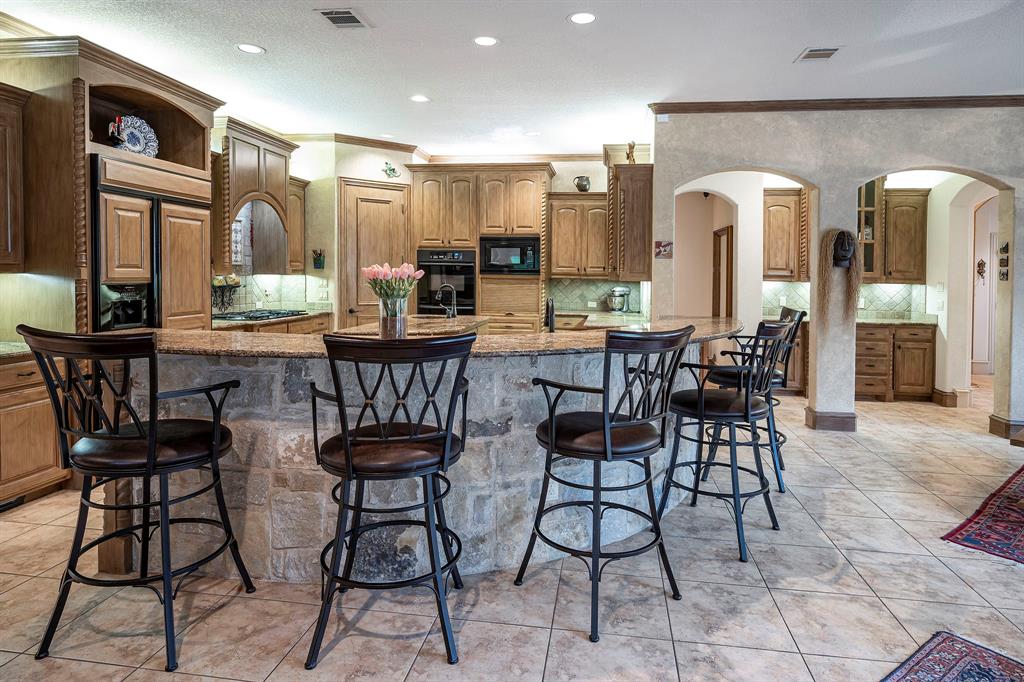 Listing 20316258 - Large Photo # 12