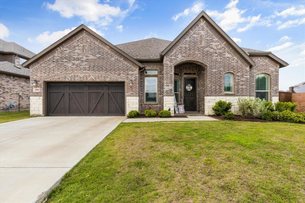 2904 Paige Place, Grand Prairie