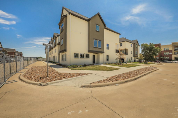 3348 Santee Street, Plano