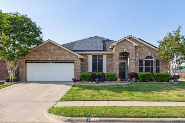 235 Quail Meadows Lane, Arlington