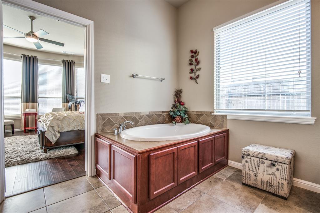Listing 20322511 - Large Photo # 15